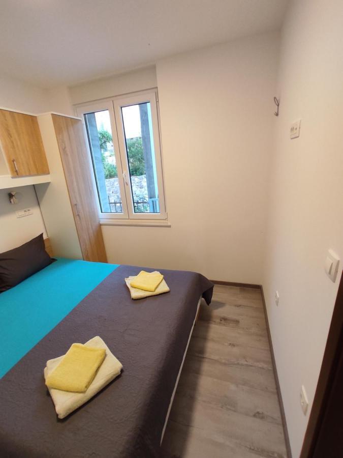 אומיס Apartment Ravnice מראה חיצוני תמונה