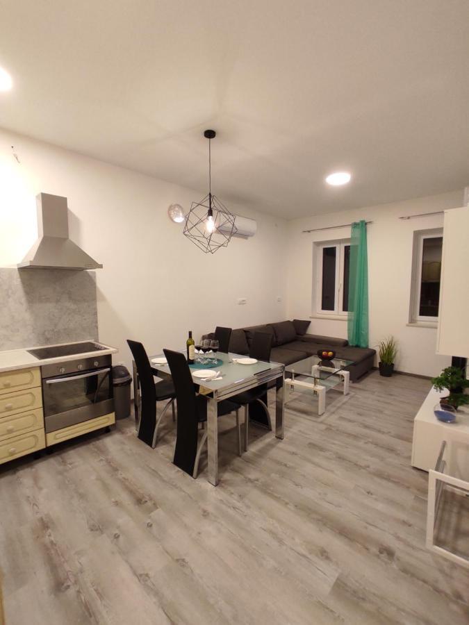 אומיס Apartment Ravnice מראה חיצוני תמונה