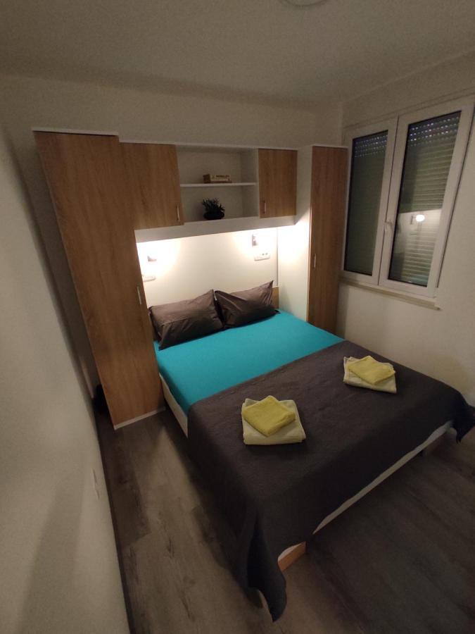 אומיס Apartment Ravnice מראה חיצוני תמונה