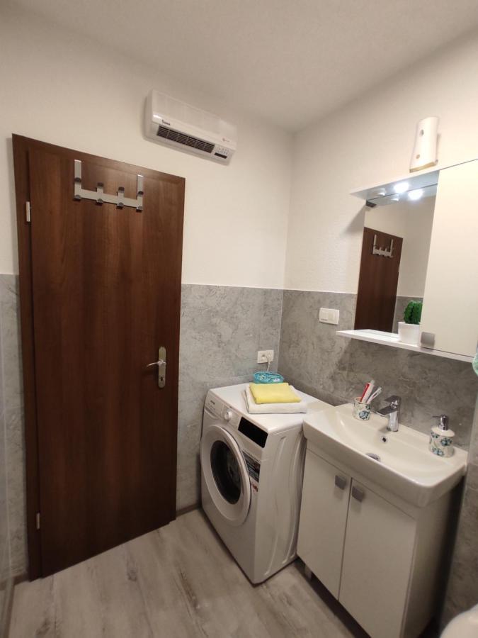 אומיס Apartment Ravnice מראה חיצוני תמונה
