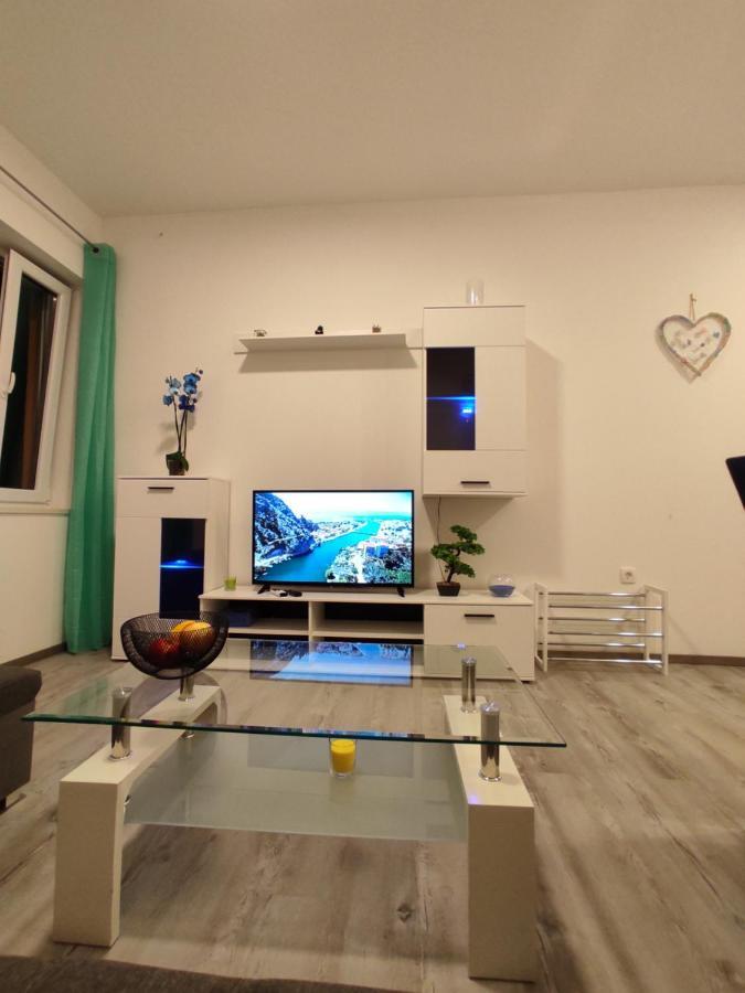 אומיס Apartment Ravnice מראה חיצוני תמונה